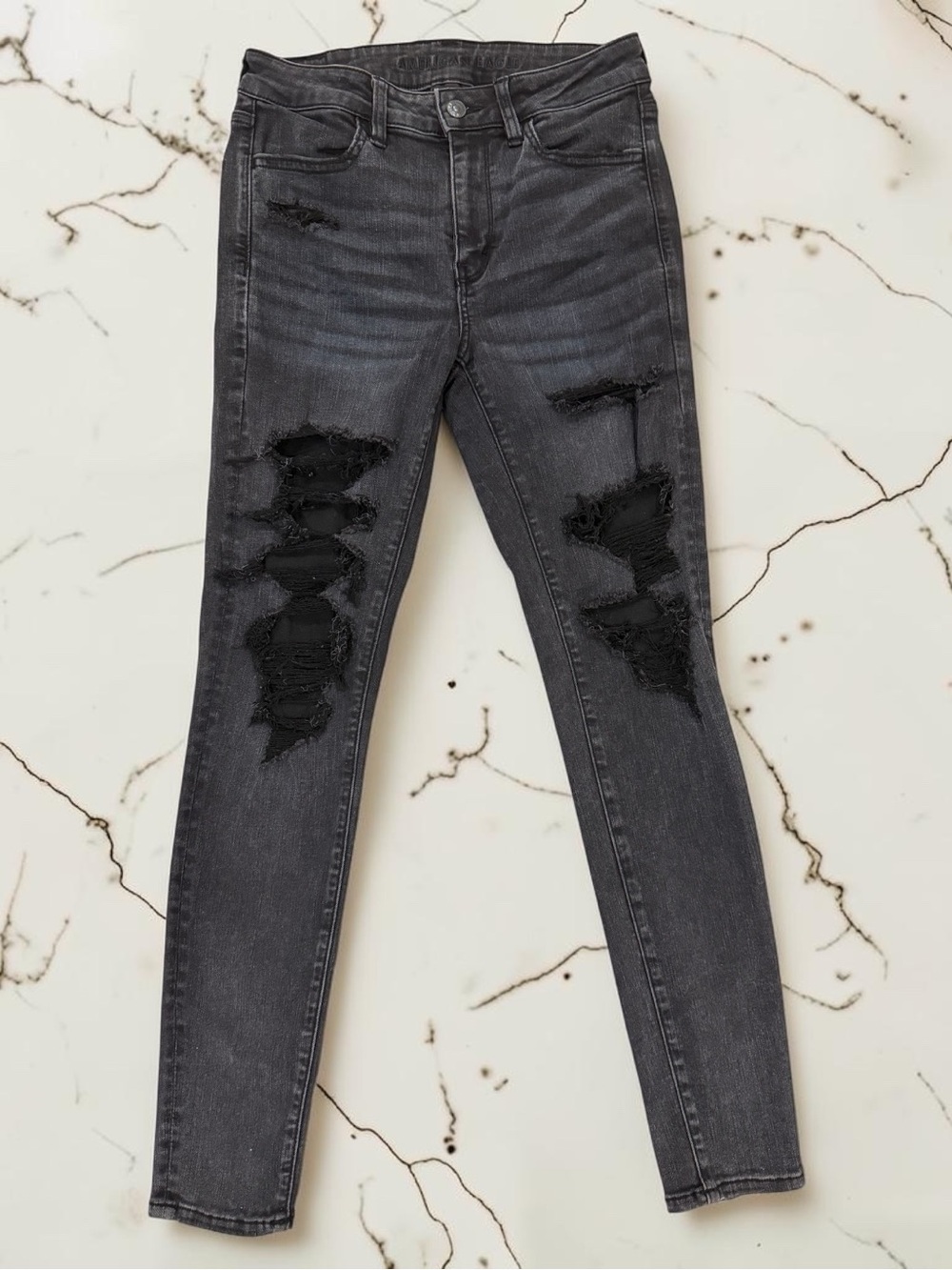 American Eagle Outfitters Women's Next Level Stretch Ripped Jeans